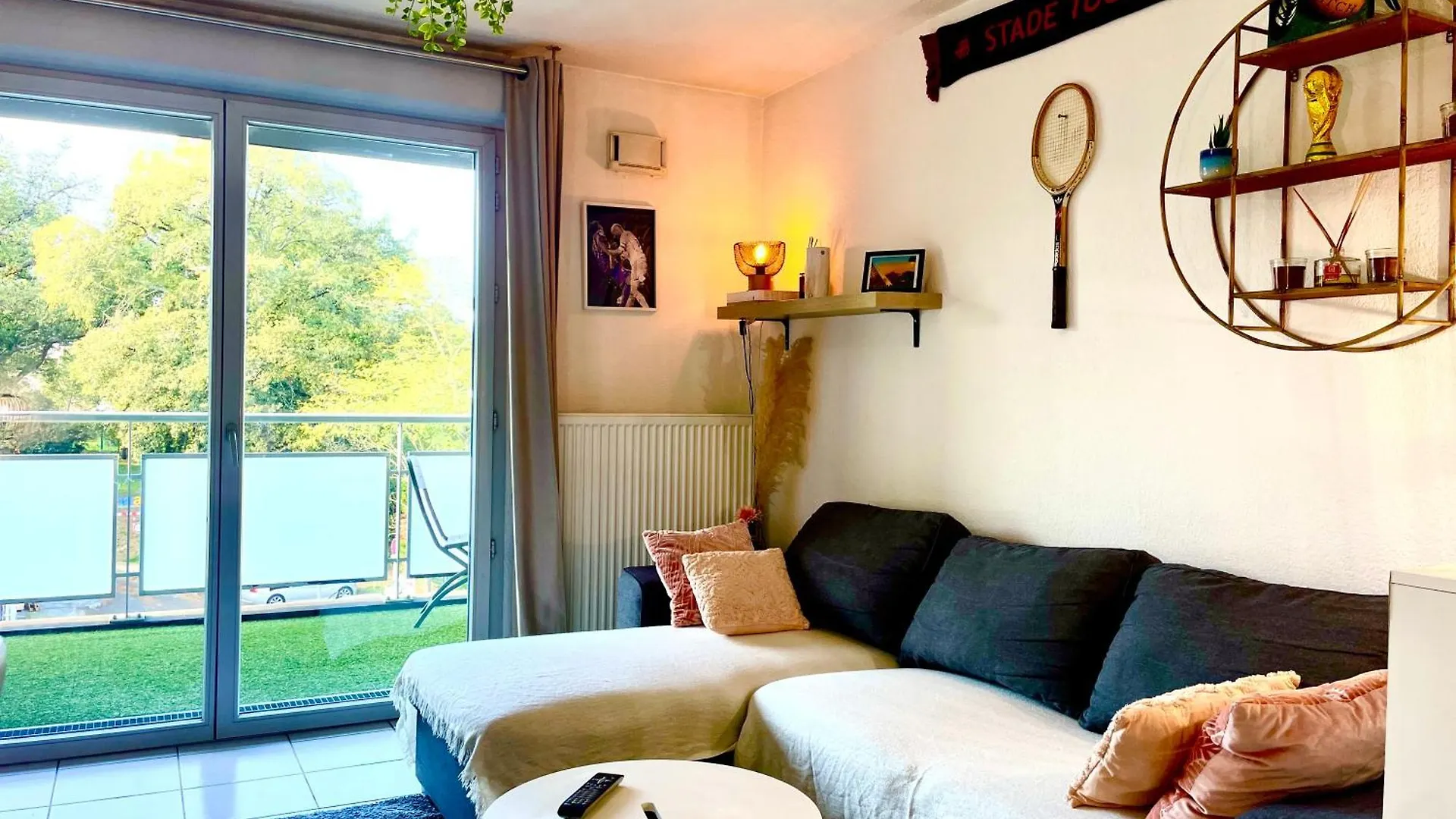 Bel Appartement T3 De 60M2 Avec Parking, Terrasse, Proche Du Metro Et Du Periph Toulouse Apartmán