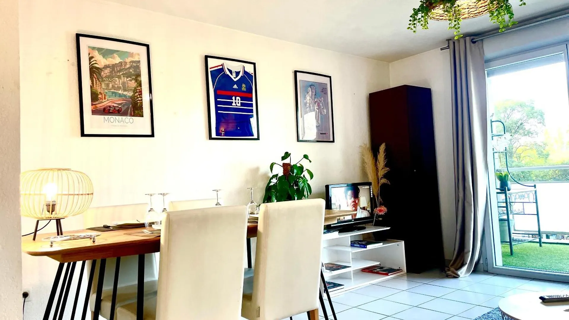 Bel Appartement T3 De 60M2 Avec Parking, Terrasse, Proche Du Metro Et Du Periph Toulouse Apartmán